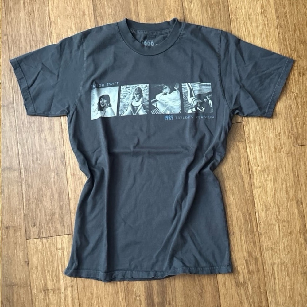 Taylor Swift 1989 Taylor’s version charcoal T-Shirt